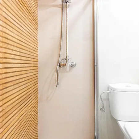 Toboso Plaza Apartahotel