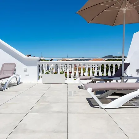 Toboso Plaza Apartahotel Nerja